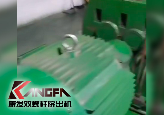 感受康發(fā)一代設(shè)備品質(zhì)！20年雙螺桿擠出機(jī)設(shè)備（電動(dòng)工具生產(chǎn)制造）運(yùn)轉(zhuǎn)如初
